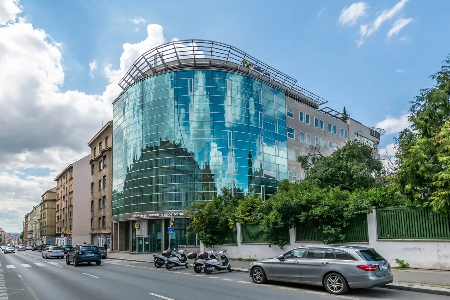 Victoria School Prague