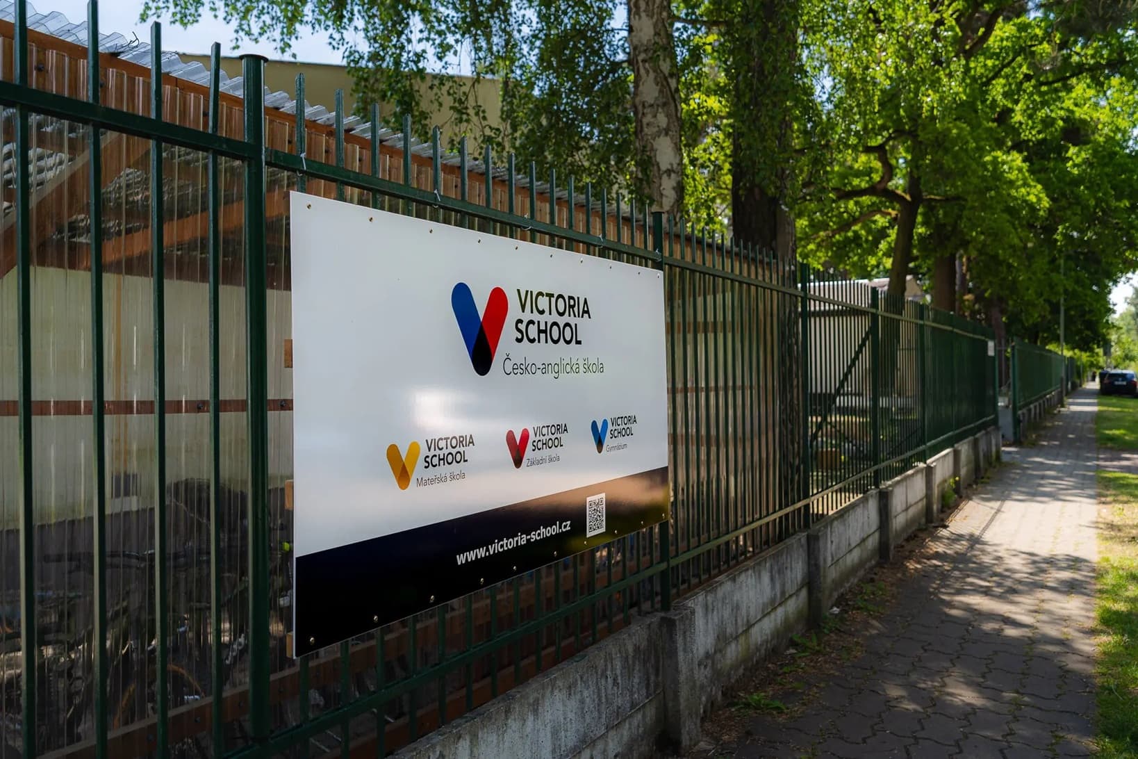Victoria School Prague photo 3